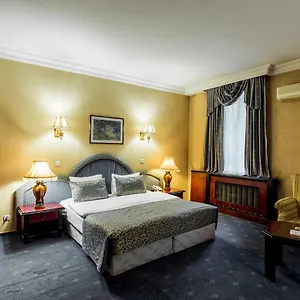 Ambassador Hotel Ałma Ata